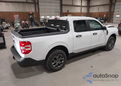 2023 Ford Maverick Xlt z USA, uszkodzony, nr VIN 3FTTW8E30PRA42885